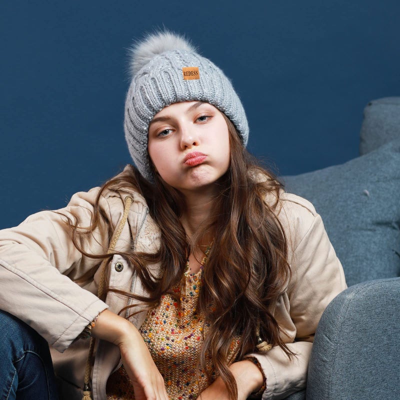 REDESS Women Winter Pompom Beanie Hat with Warm Fleece Lined, Thick Slouchy Snow Knit Skull Ski Cap - Image 5